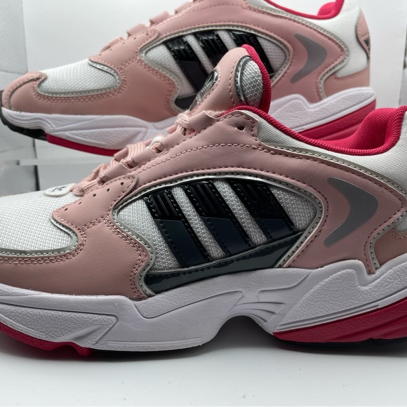 Adidas Falcon 2000 pink, black, white running 🏃‍♀️ sneakers - Picture 2 of 8